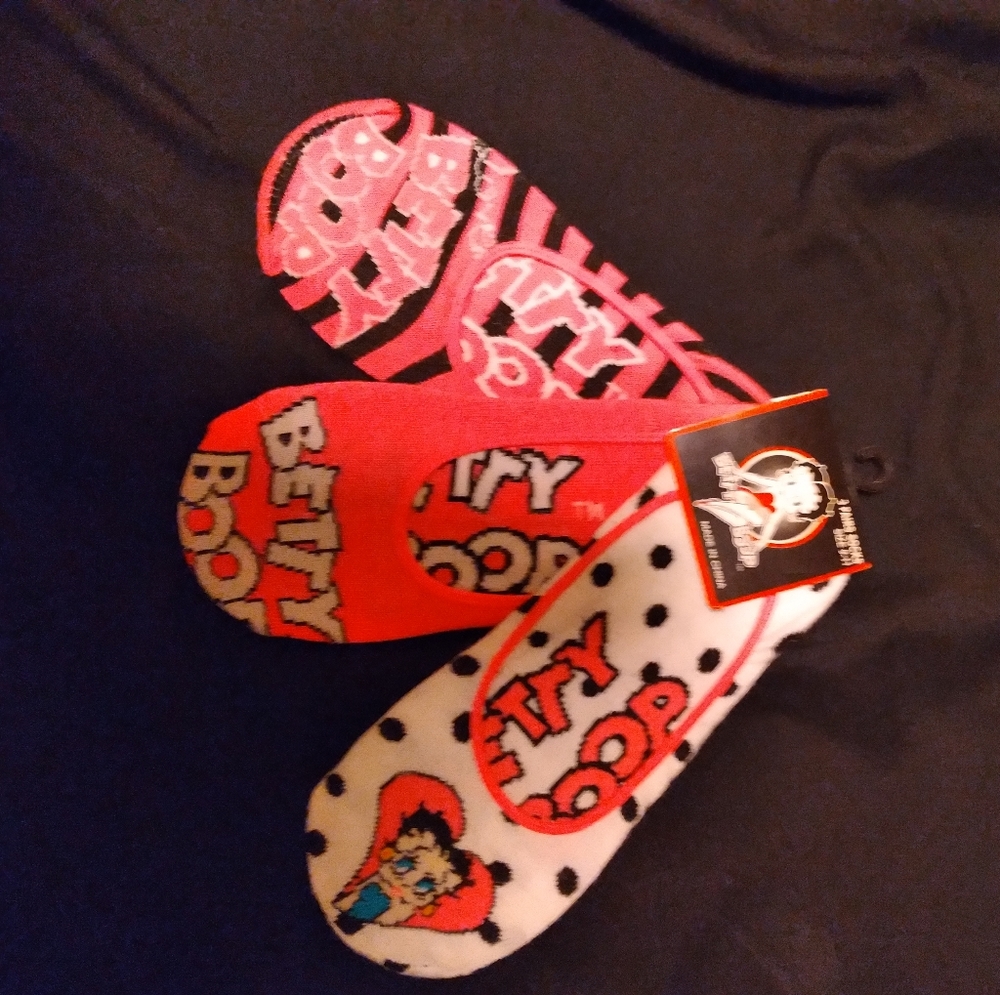 Betty Boop no show socks
